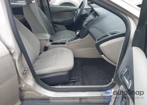 2018 Ford Focus Se из США, поврежденный, VIN 1FADP3F21JL237609